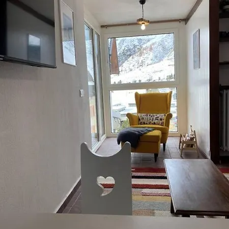 Cozy Near The Slopes