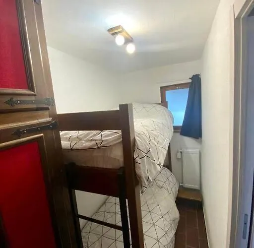 Cozy Near The Slopes Апартаменти *