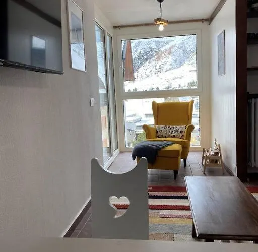 Cozy Near The Slopes